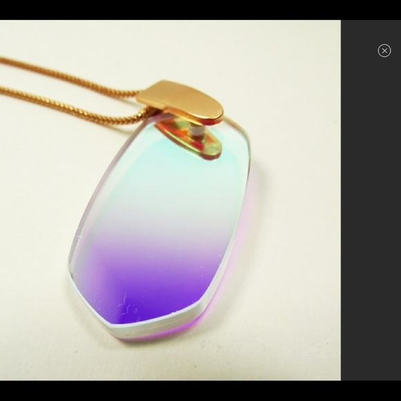 Kendra Scott NWOT Inez Dichroic Necklace - Picture 6 of 9